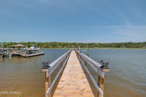 A home in Oak Island