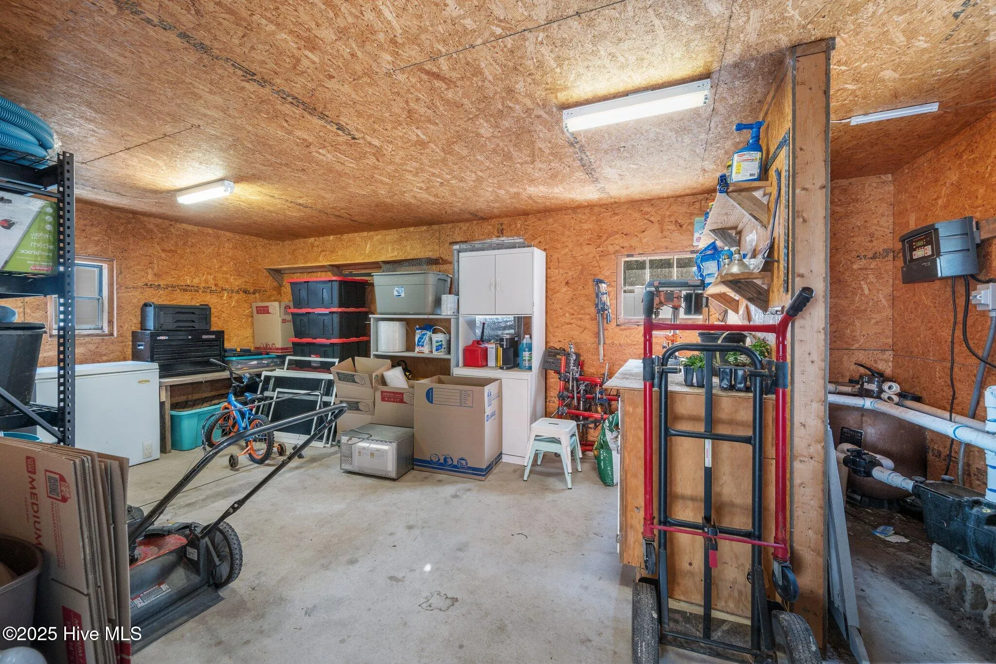 Burgaw, North Carolina 28425, United States, 3 Bedrooms Bedrooms, ,1 BathroomBathrooms,Residential,Pending,7110