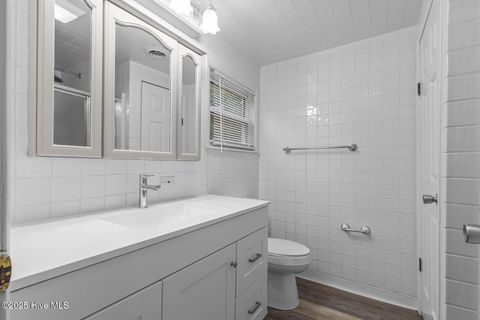 Tiny photo for 1253 E Davis Road, Jacksonville, NC 28546 (MLS # 100538481)