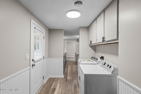 Tiny photo for 1253 E Davis Road, Jacksonville, NC 28546 (MLS # 100538481)