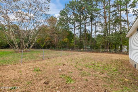 Tiny photo for 1253 E Davis Road, Jacksonville, NC 28546 (MLS # 100538481)