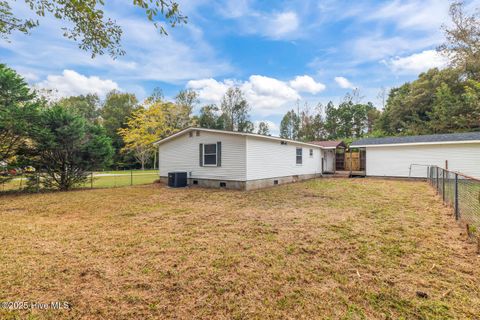 Tiny photo for 1253 E Davis Road, Jacksonville, NC 28546 (MLS # 100538481)