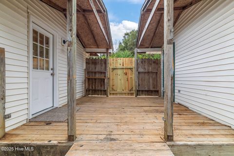 Tiny photo for 1253 E Davis Road, Jacksonville, NC 28546 (MLS # 100538481)