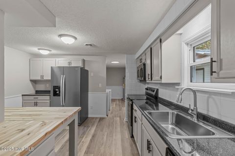 Tiny photo for 1253 E Davis Road, Jacksonville, NC 28546 (MLS # 100538481)