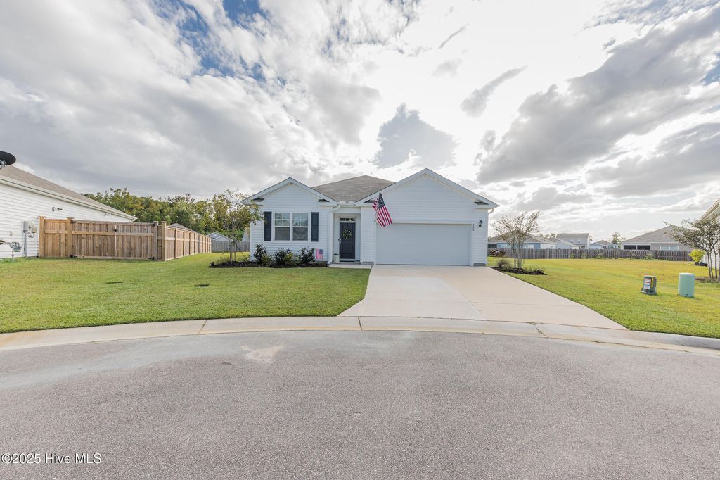 Photo of 808 Delta Court, Wilmington, NC 28401 (MLS # 100534107)