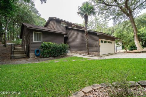 A home in Pine Knoll Shores