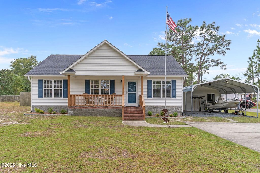 Photo of 191 Crystal Road, Southport, NC 28461 (MLS # 100536504)