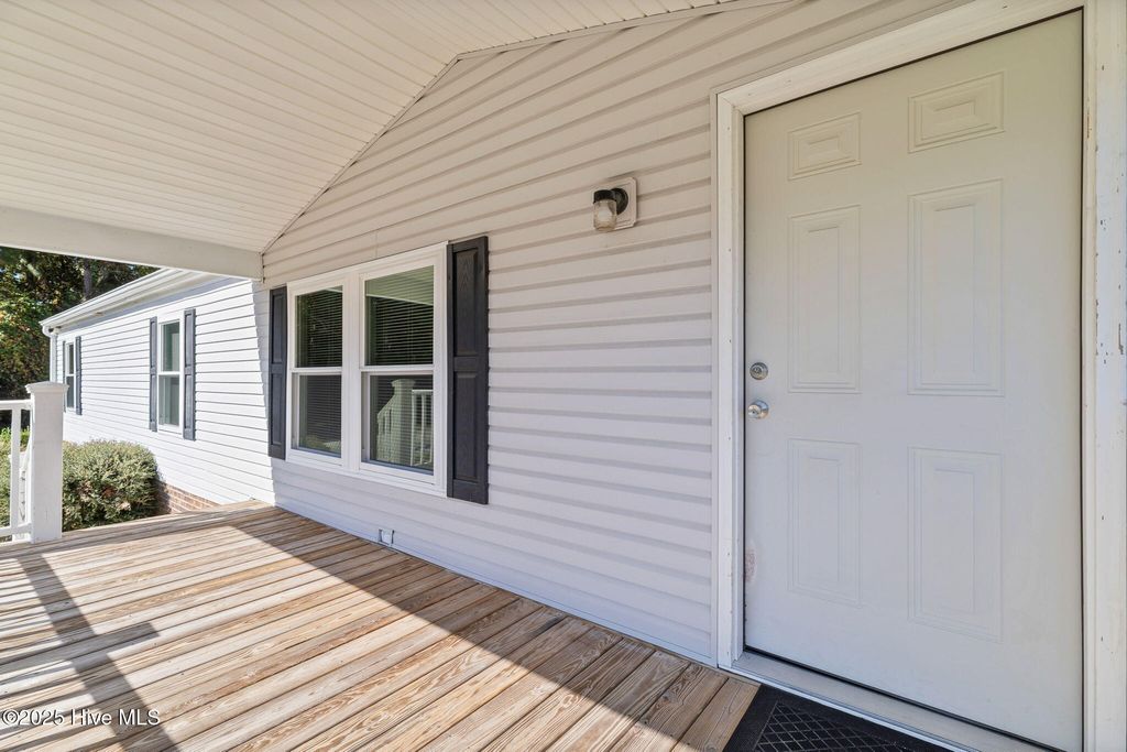 Photo of 232 Hearthside Drive, Rocky Point, NC 28457 (MLS # 100532917)