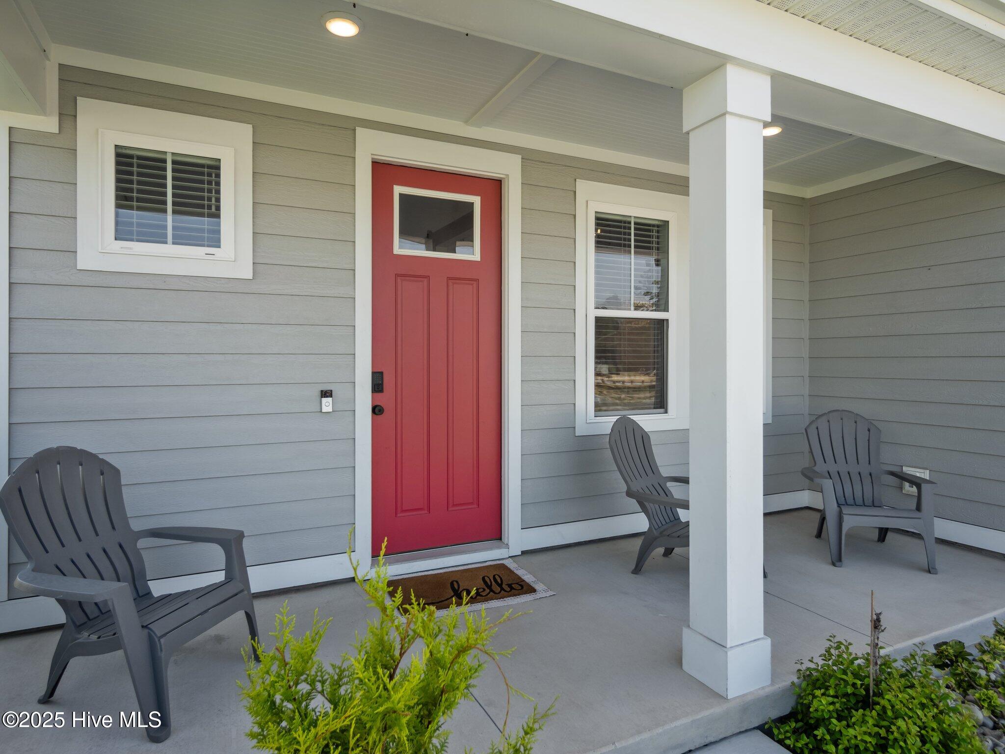 208 Coastline Circle