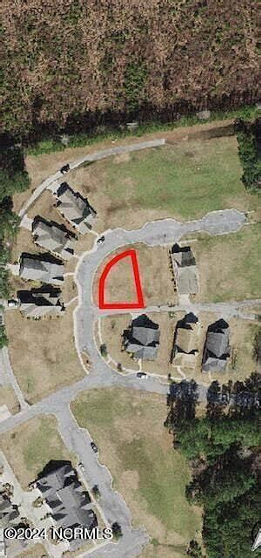Photo of 113 Albemarle Drive, Washington, NC 27889 (MLS # 100516578)