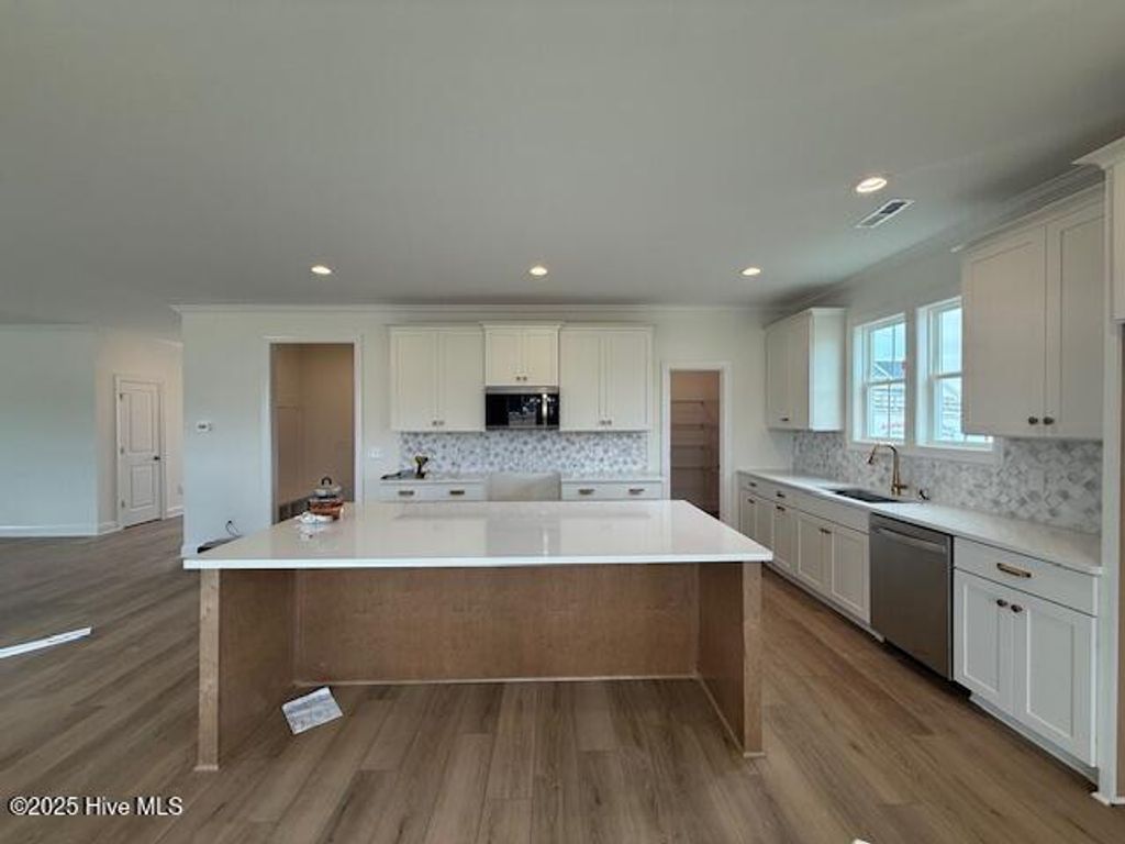Photo of 100 Poppy Place, Hubert, NC 28539 (MLS # 100510089)