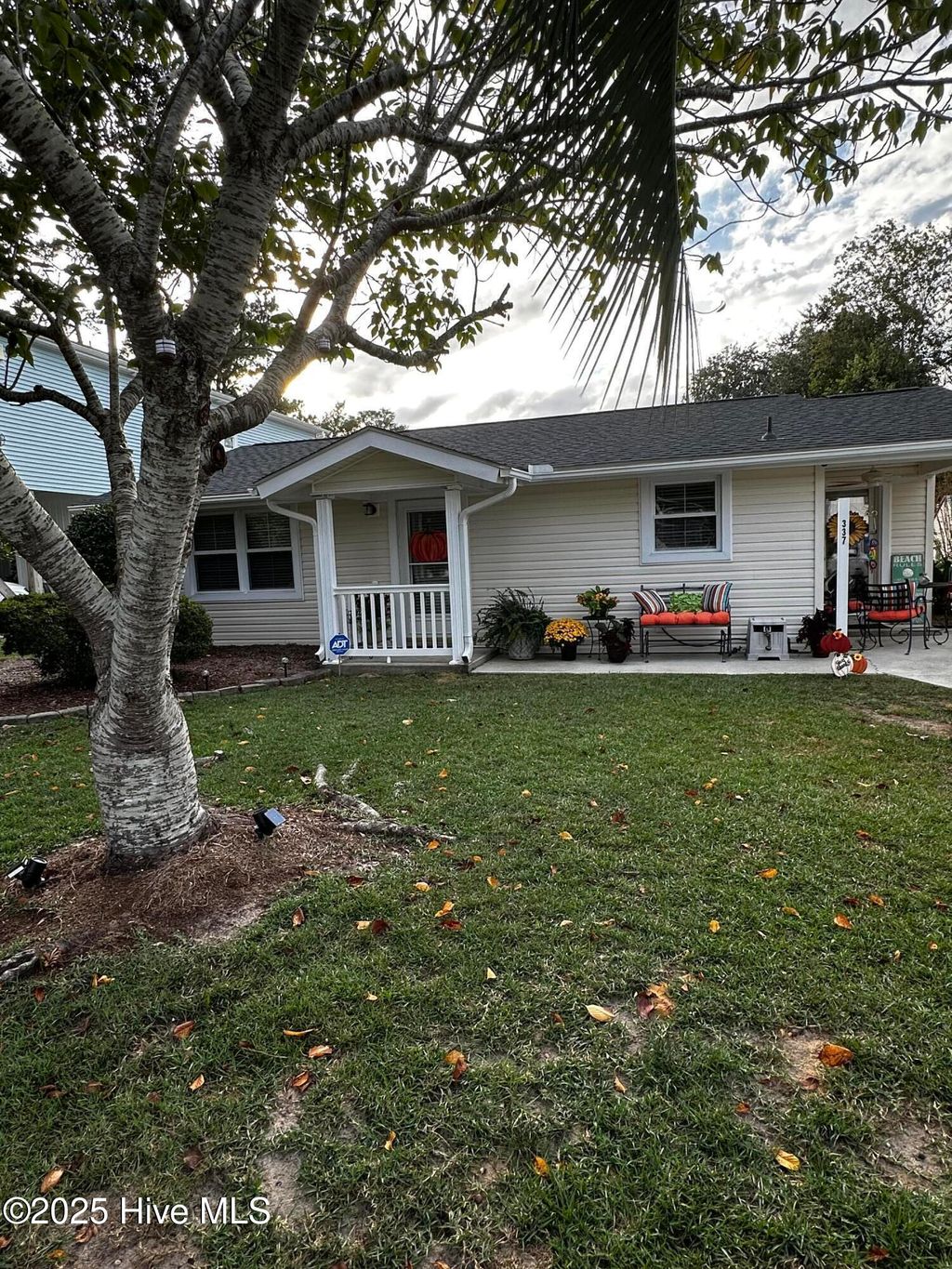 Photo of 337 NE 46th Street, Oak Island, NC 28465 (MLS # 100535685)