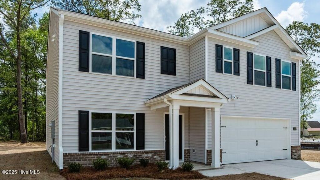 Photo of 105 Claude Street, La Grange, NC 28551 (MLS # 100542930)