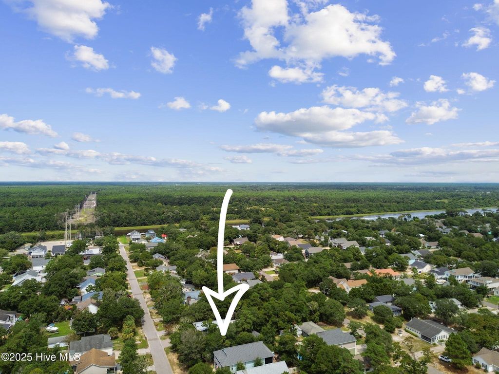 Photo of 55 NE 6th Street, Oak Island, NC 28465 (MLS # 100526497)