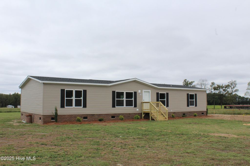 Photo of 1764 Sarecta Road, Beulaville, NC 28518 (MLS # 100536104)
