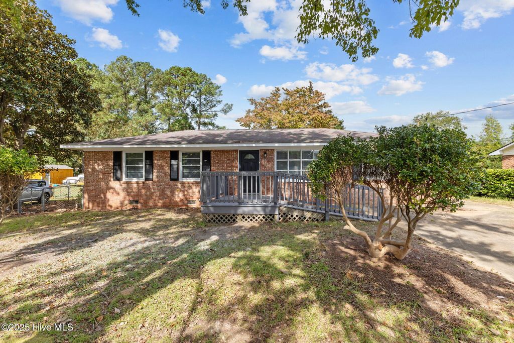 Photo of 1102 Danbury Road, Fayetteville, NC 28311 (MLS # 100535654)