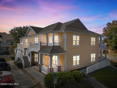 Tiny photo for 2304 Wrightsville Avenue #Apt 206, Wilmington, NC 28403 (MLS # 100540779)