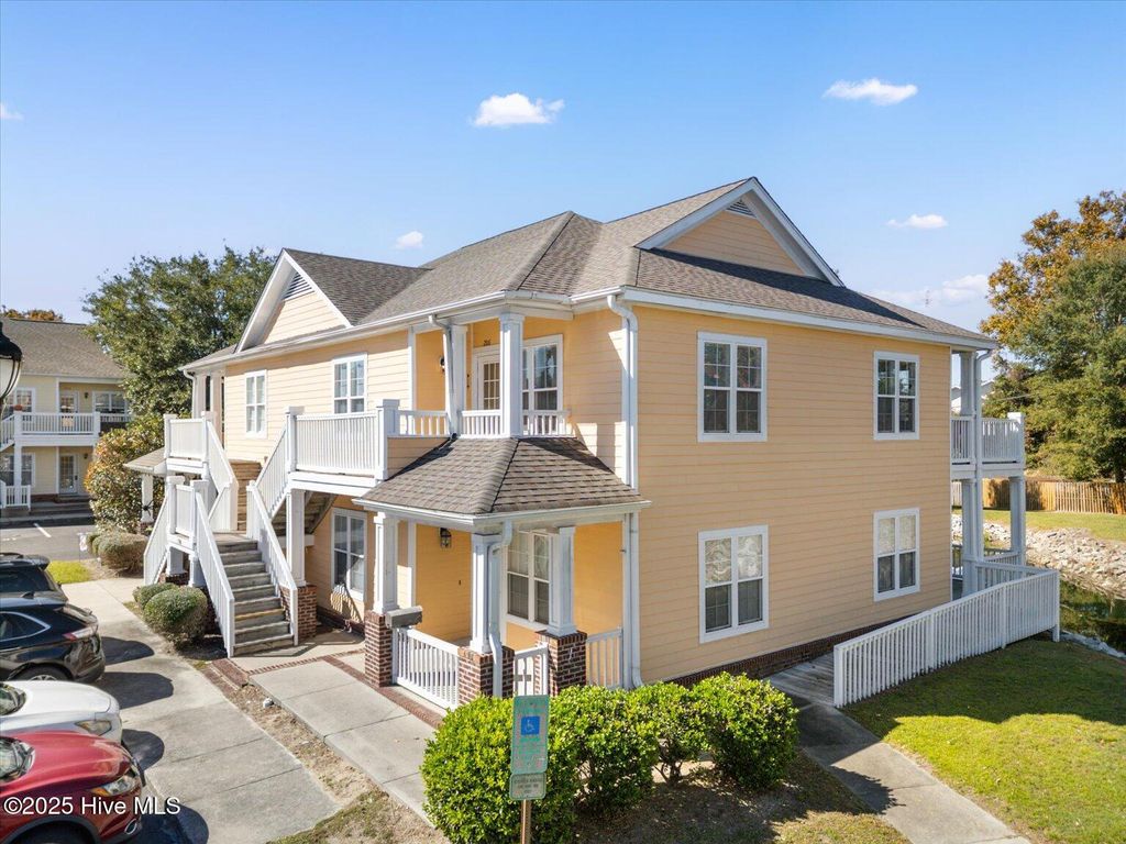 Photo of 2304 Wrightsville Avenue #Apt 206, Wilmington, NC 28403 (MLS # 100540779)