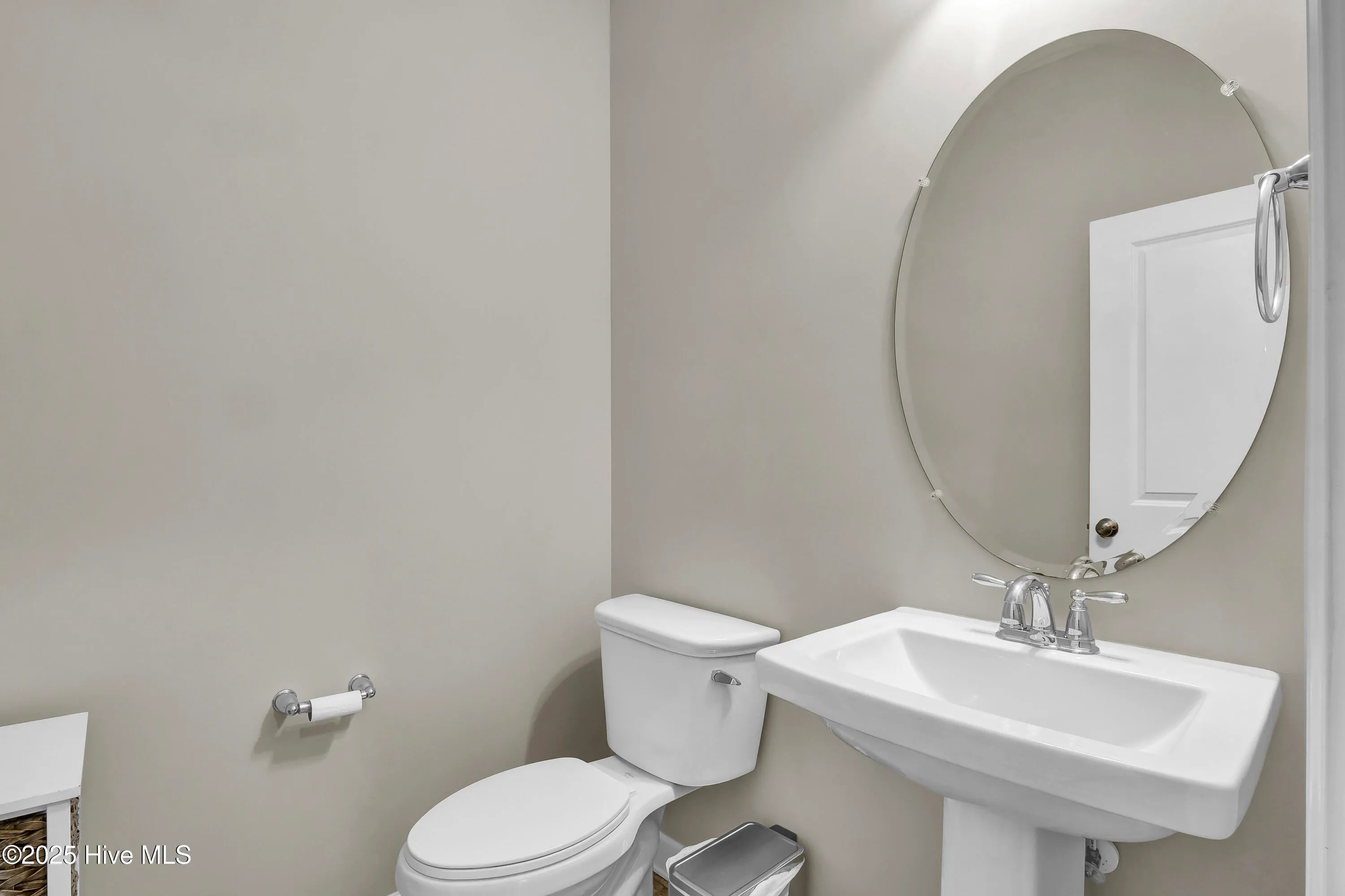 Rocky Point, North Carolina 28457, United States, 4 Bedrooms Bedrooms, ,3 BathroomsBathrooms,Residential,Active,20076