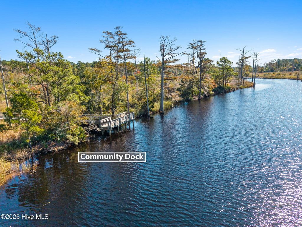 Photo of 496 Hearthside Drive SE, Bolivia, NC 28422 (MLS # 100542314)