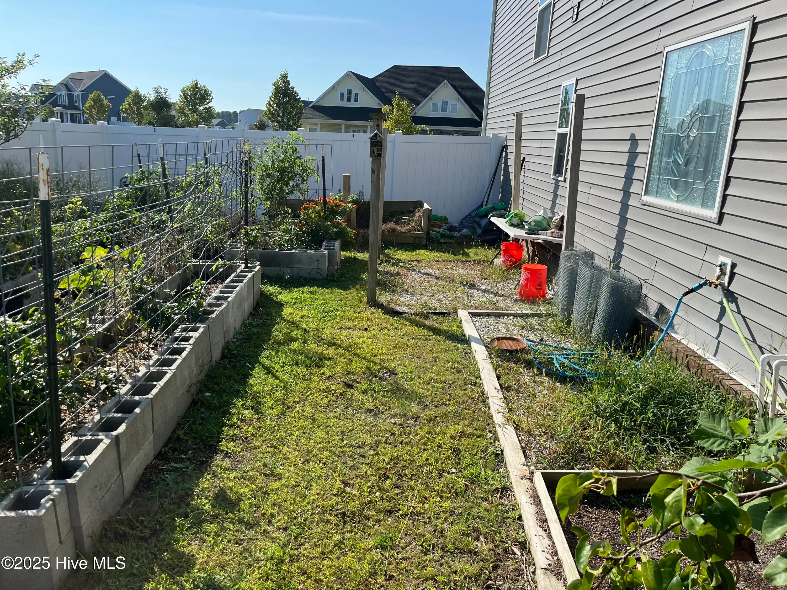 Moyock, North Carolina 27958, United States, 5 Bedrooms Bedrooms, ,4 BathroomsBathrooms,Residential,Active,143004