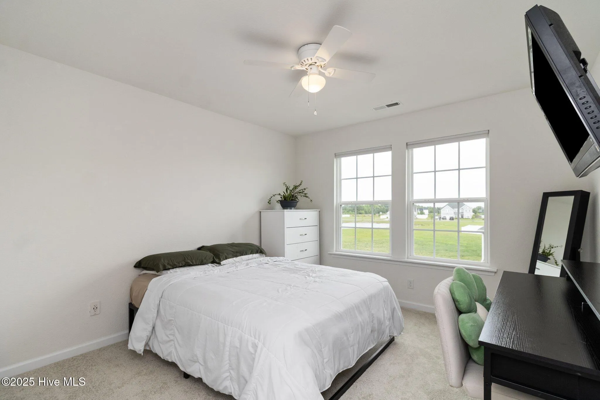 Moyock, North Carolina 27958, United States, 5 Bedrooms Bedrooms, ,4 BathroomsBathrooms,Residential,Active,143004