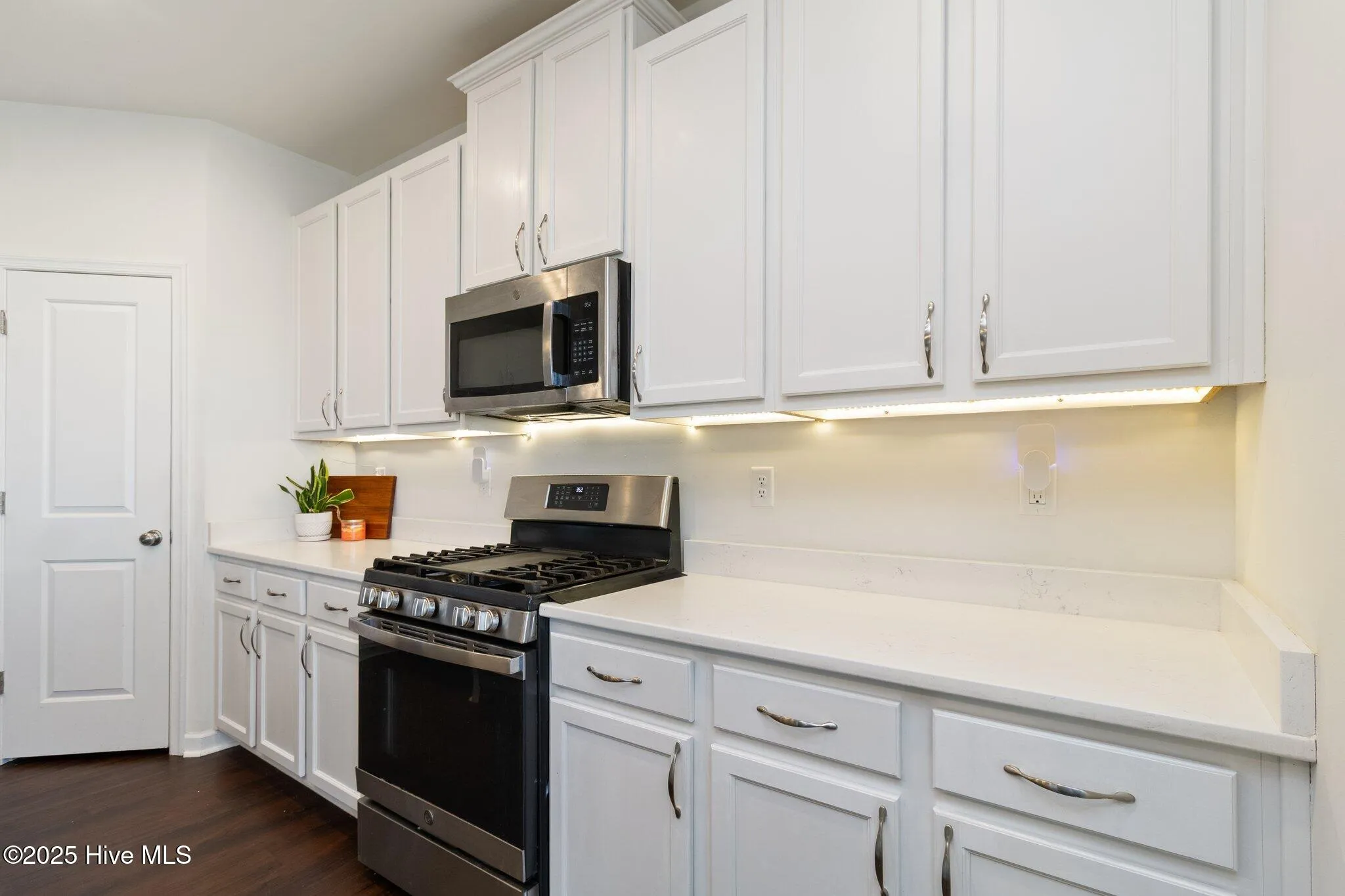 Moyock, North Carolina 27958, United States, 5 Bedrooms Bedrooms, ,4 BathroomsBathrooms,Residential,Active,143004