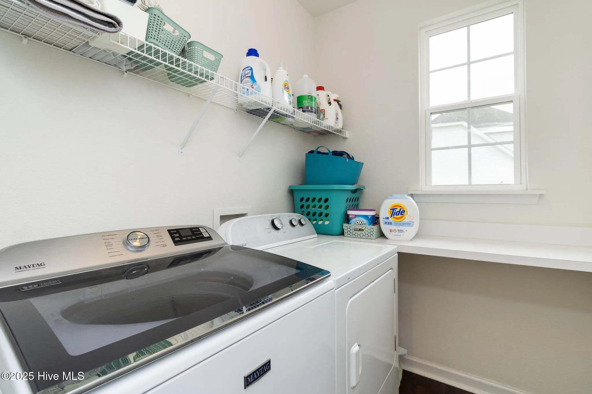 Moyock, North Carolina 27958, United States, 5 Bedrooms Bedrooms, ,4 BathroomsBathrooms,Residential,Active,143004