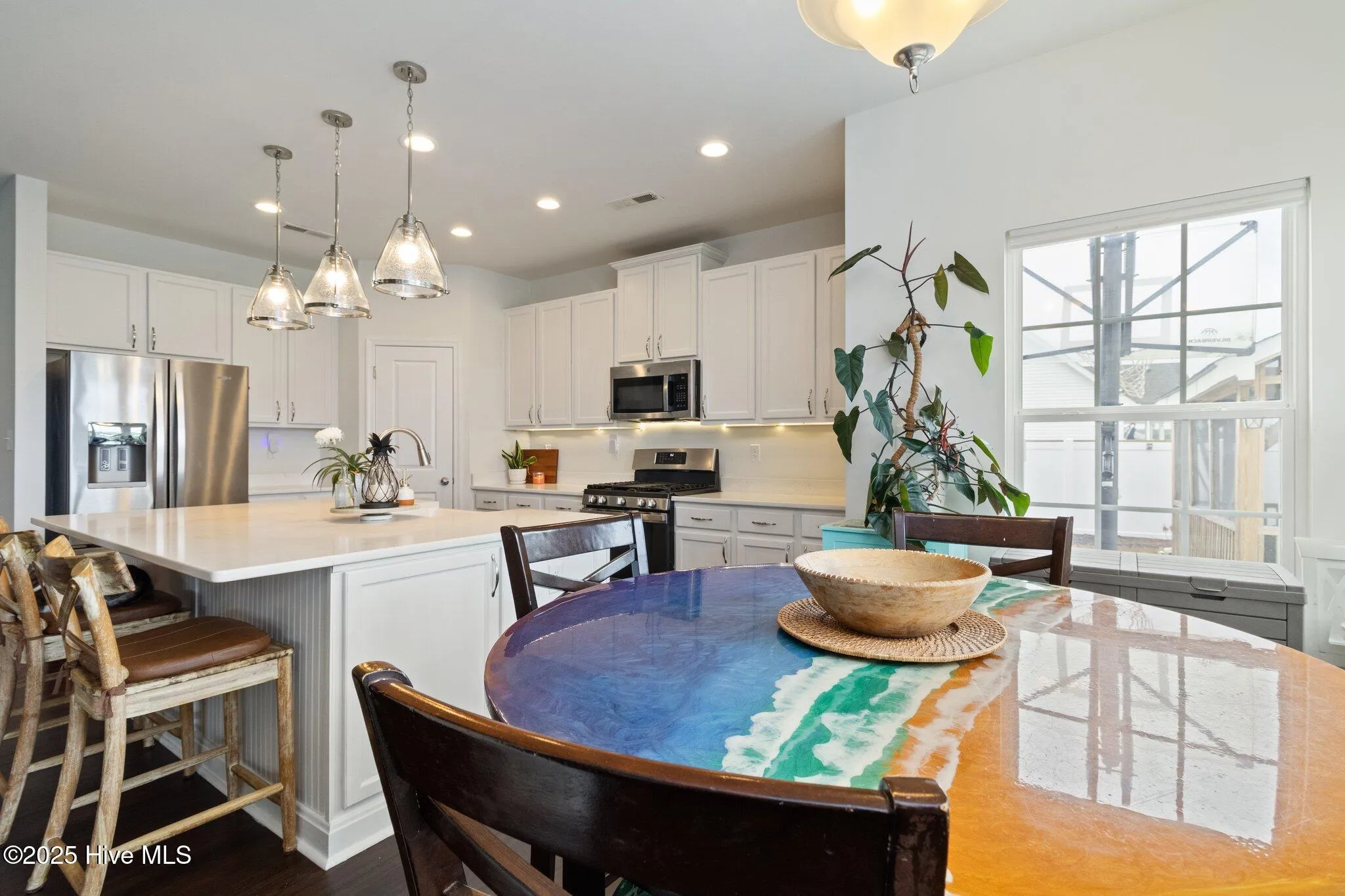 Moyock, North Carolina 27958, United States, 5 Bedrooms Bedrooms, ,4 BathroomsBathrooms,Residential,Active,143004