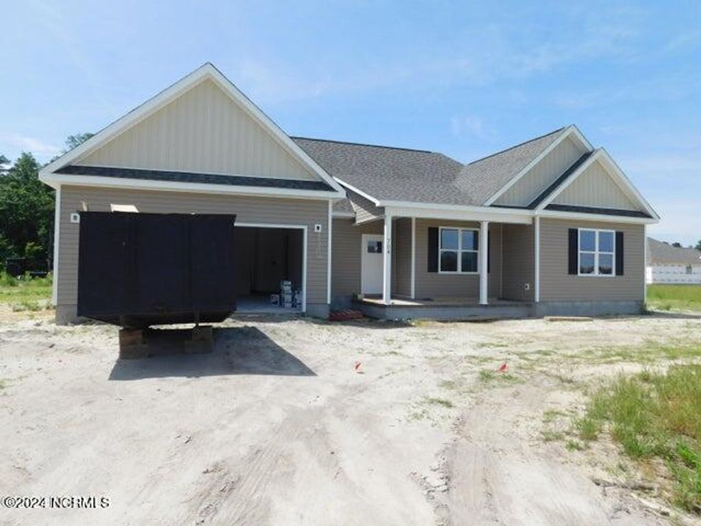 Photo of 665 Bright Harvest Drive, Maysville, NC 28555 (MLS # 100515663)