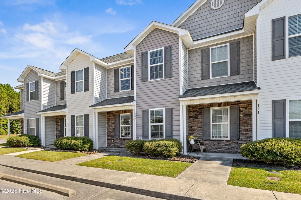 Photo of 149 Glen Cannon Drive, Jacksonville, NC 28546 (MLS # 100531734)