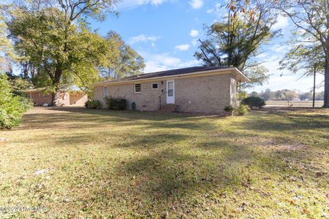 A home in Clarkton