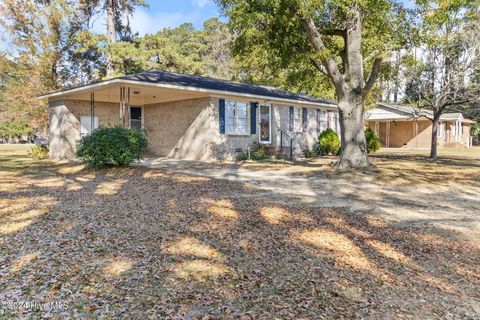 A home in Clarkton