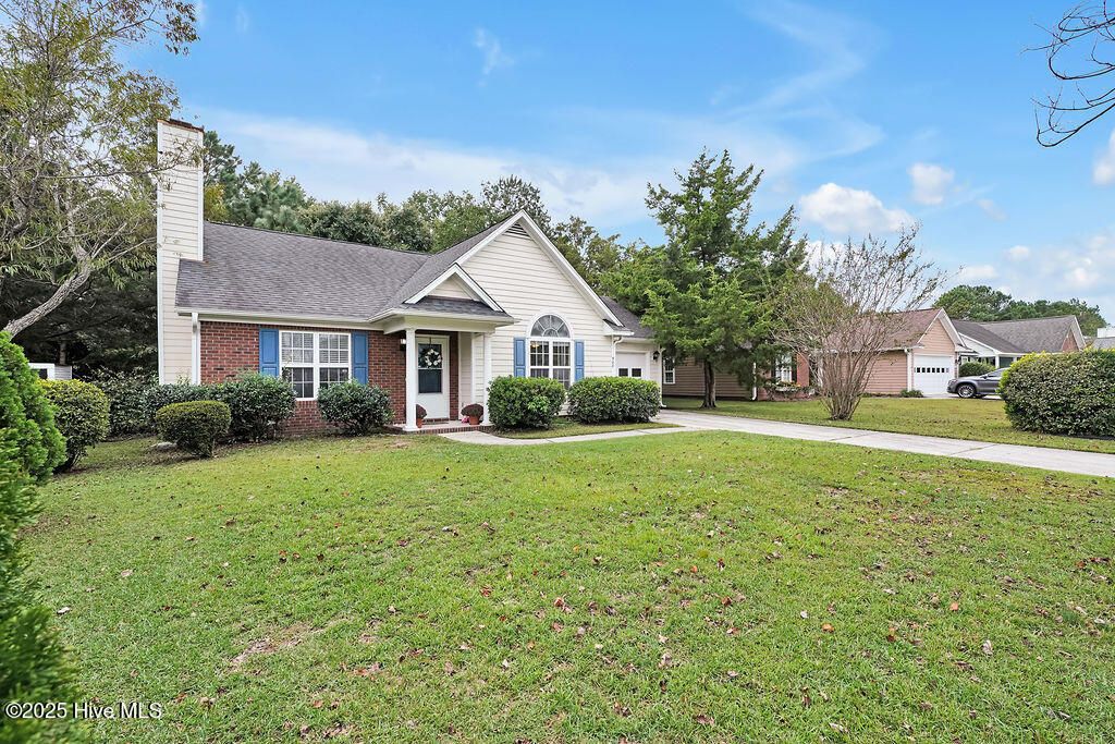 Photo of 928 Taliga Lane, Wilmington, NC 28412 (MLS # 100536074)