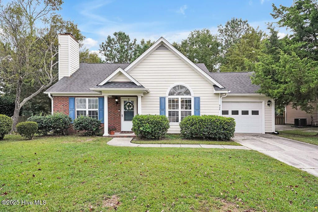 Photo of 928 Taliga Lane, Wilmington, NC 28412 (MLS # 100536074)