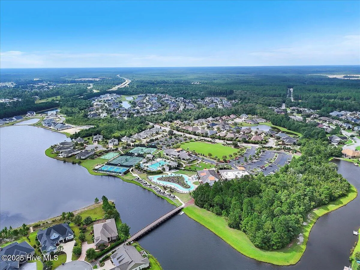 Leland, North Carolina 28451, United States, 3 Bedrooms Bedrooms, ,3 BathroomsBathrooms,Residential,Active,198521