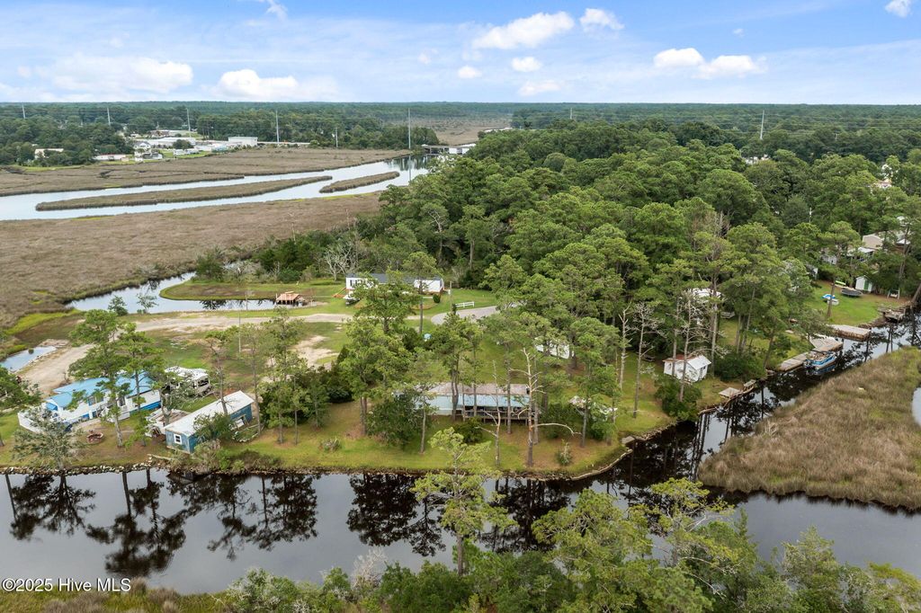 Photo of 119 Longleaf Drive, Cedar Point, NC 28584 (MLS # 100526182)