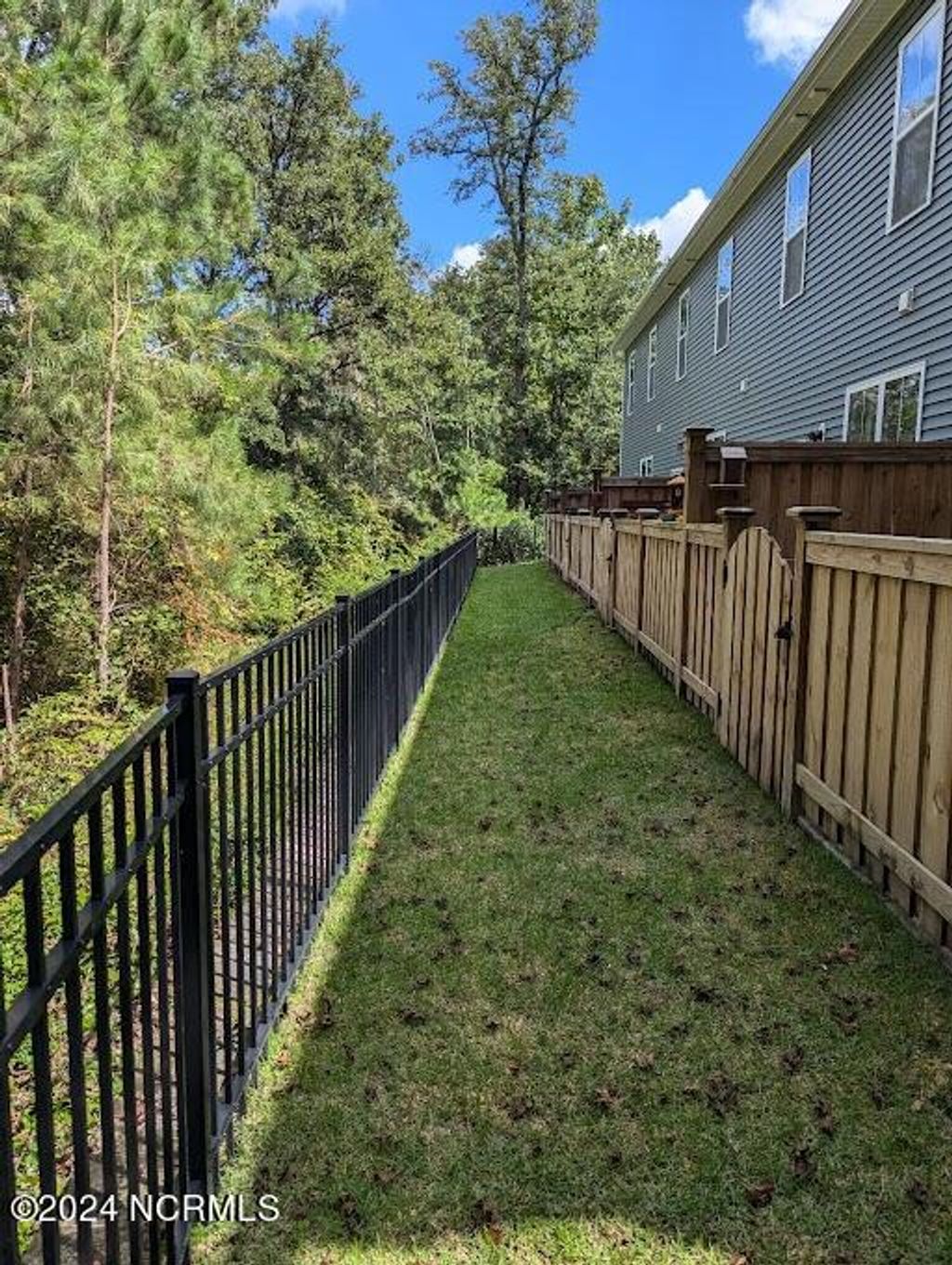 Photo of 1 Acacia Road, Hampstead, NC 28443 (MLS # 100542751)