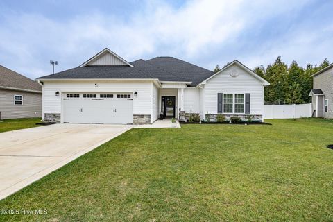Photo of 1013 Abby Leigh Avenue, New Bern, NC 28562 (MLS # 100536624) Photo of 1013 Abby Leigh Avenue, New Bern, NC 28562 (MLS # 100536624)