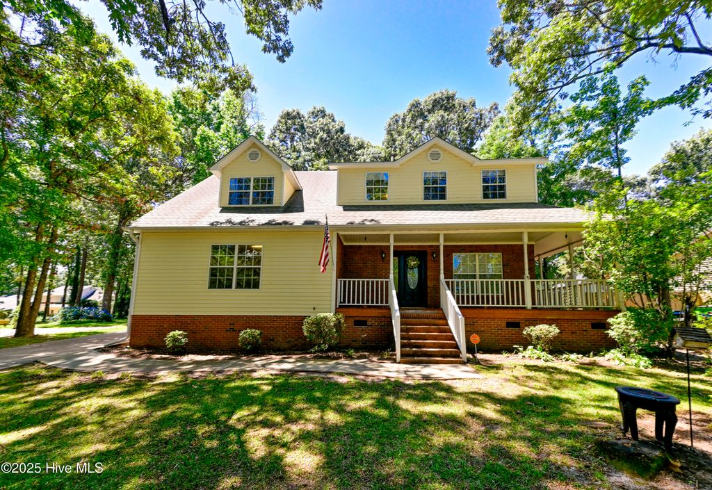 Photo of 159 Dockside Drive, Jacksonville, NC 28546 (MLS # 100523748)