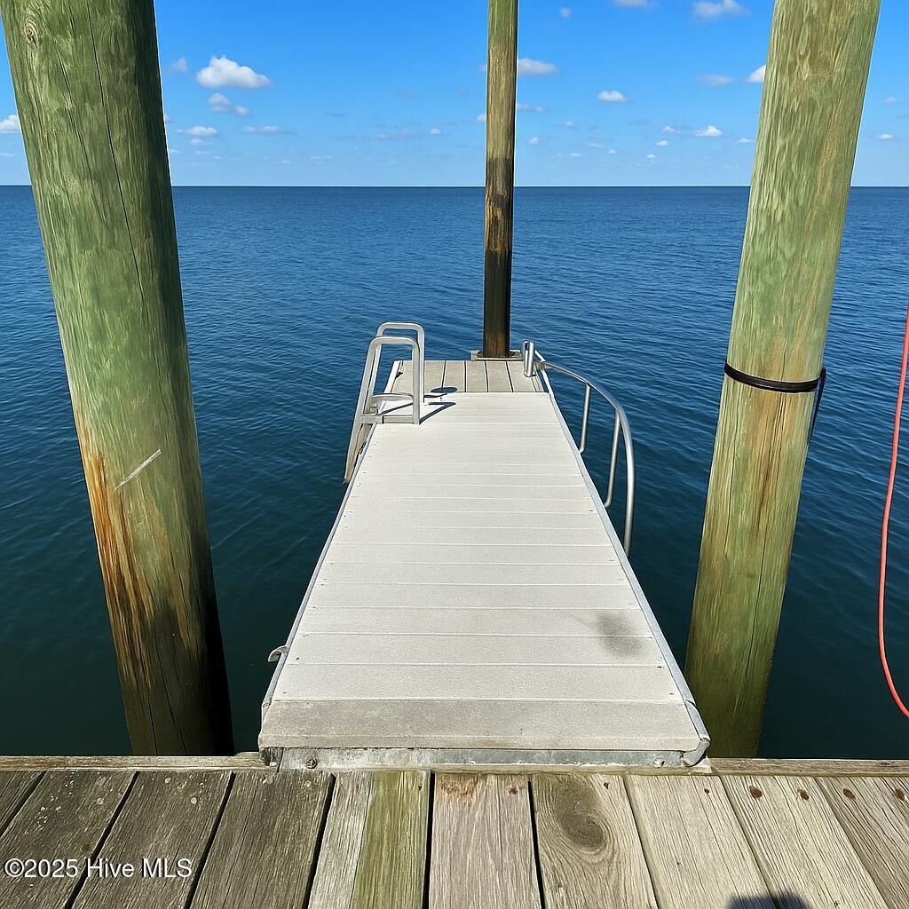 Photo of 409 Island Drive, Beaufort, NC 28516 (MLS # 100507043)
