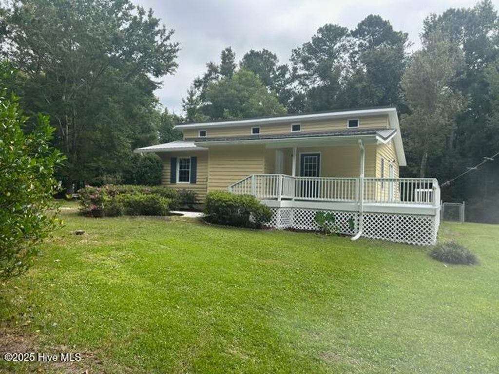 Photo of 283 Tuliptree Road SW, Supply, NC 28462 (MLS # 100530251)