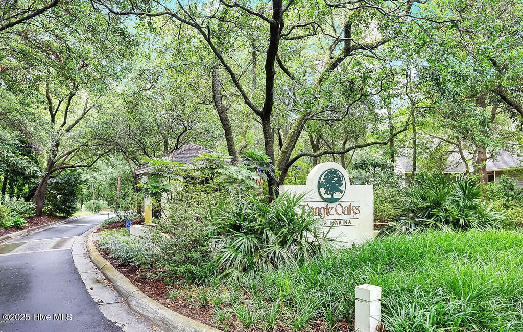 Photo of 5409 Marina Club Drive, Wilmington, NC 28409 (MLS # 100532360)