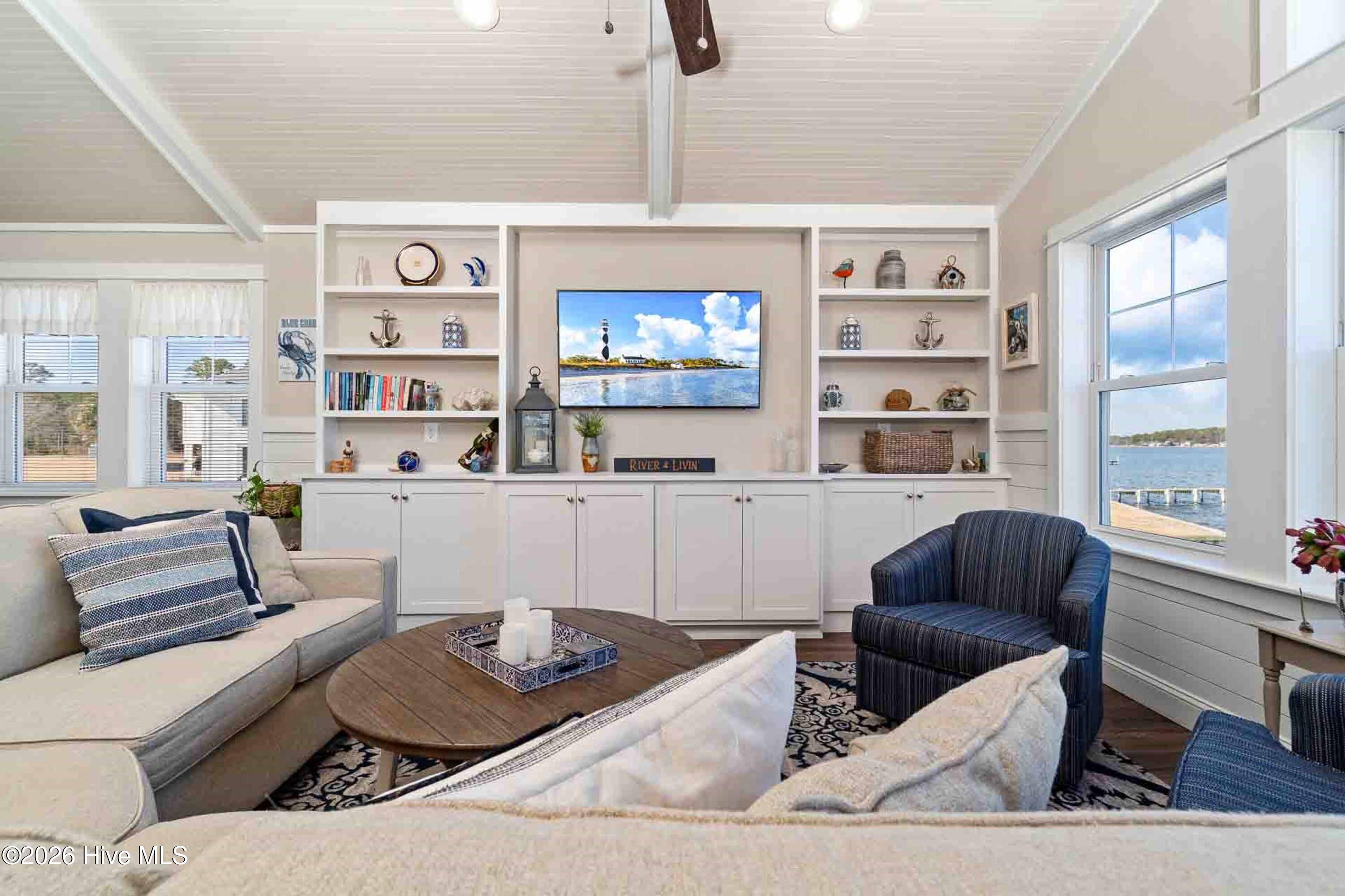 1092 Murphy Farm Road