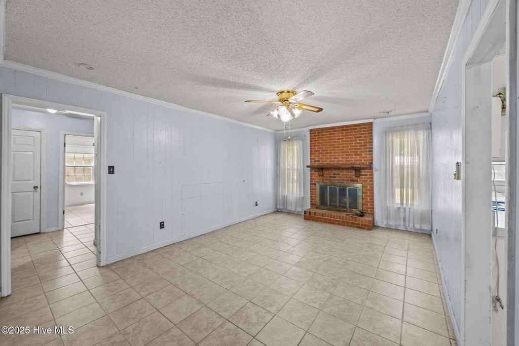 Photo of 913 Colony Drive, New Bern, NC 28562 (MLS # 100519778)