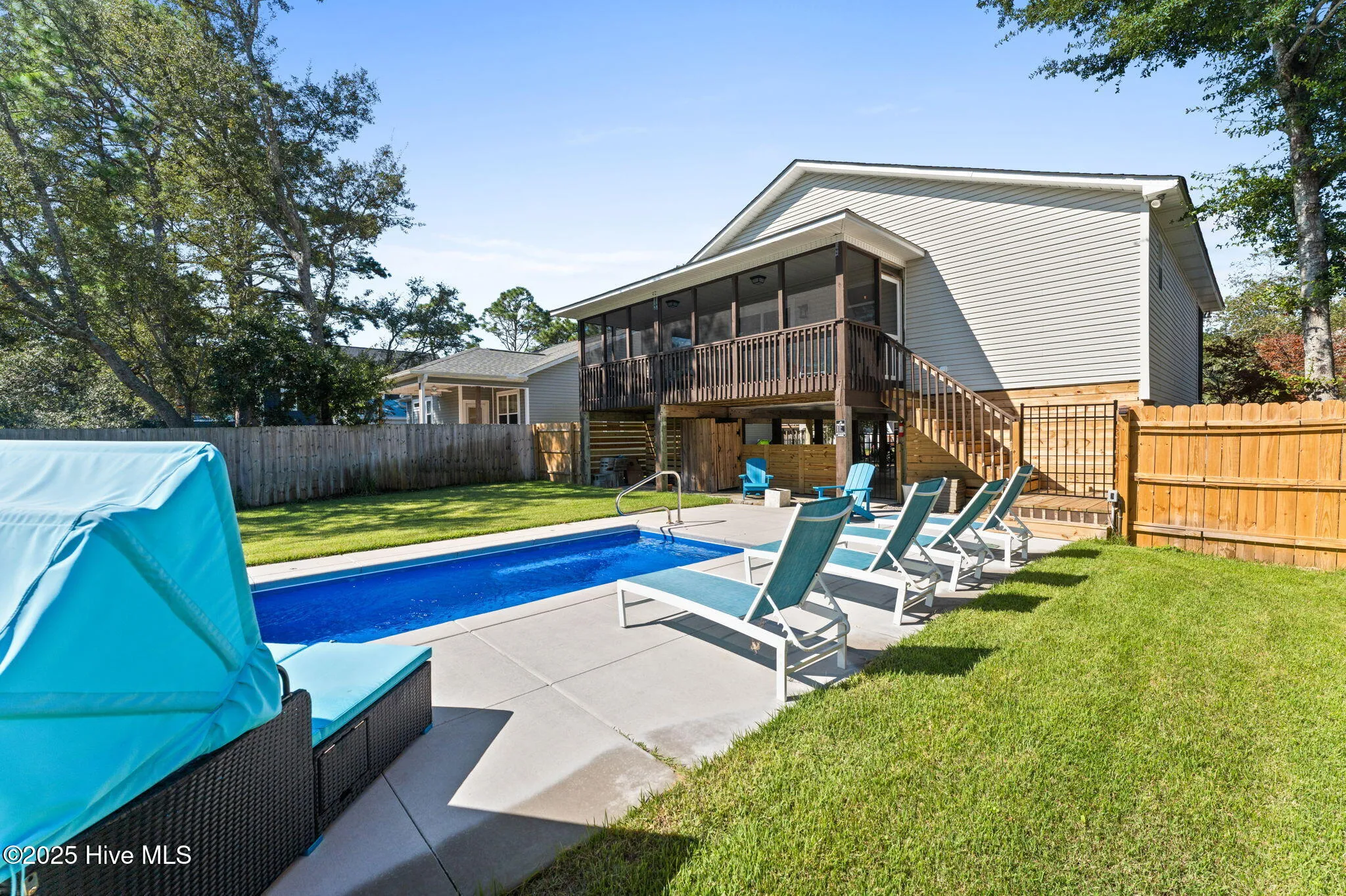 Oak Island, North Carolina 28465, United States, 3 Bedrooms Bedrooms, ,2 BathroomsBathrooms,Residential,Pending,217061