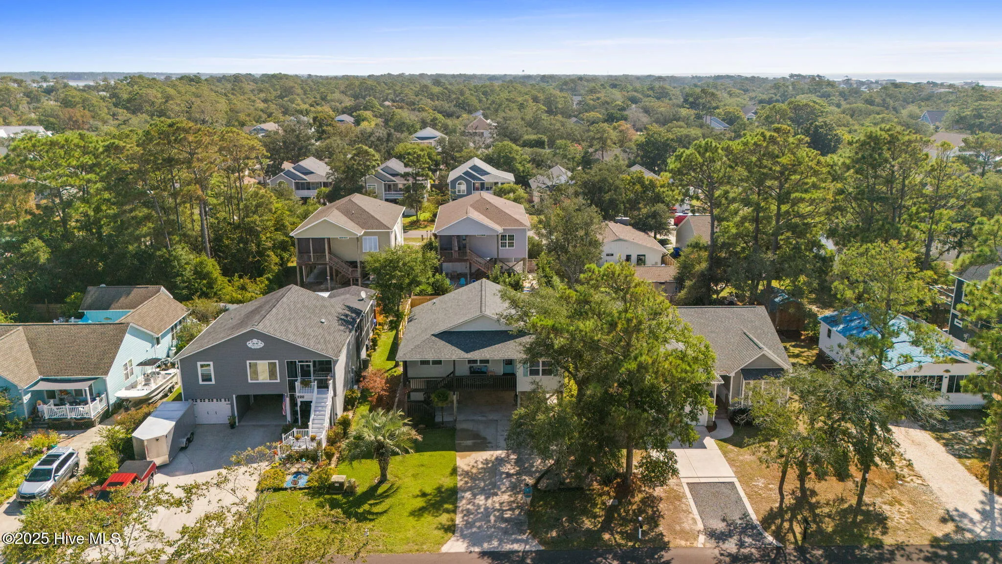 Oak Island, North Carolina 28465, United States, 3 Bedrooms Bedrooms, ,2 BathroomsBathrooms,Residential,Pending,217061