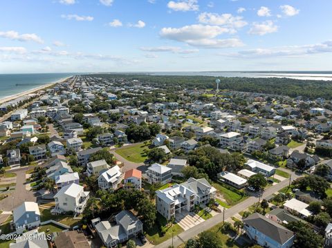 A home in Kure Beach