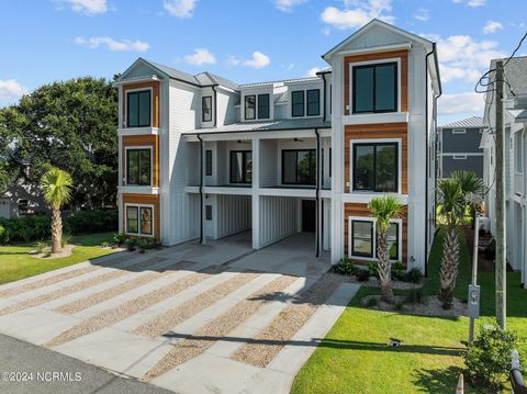 A home in Kure Beach