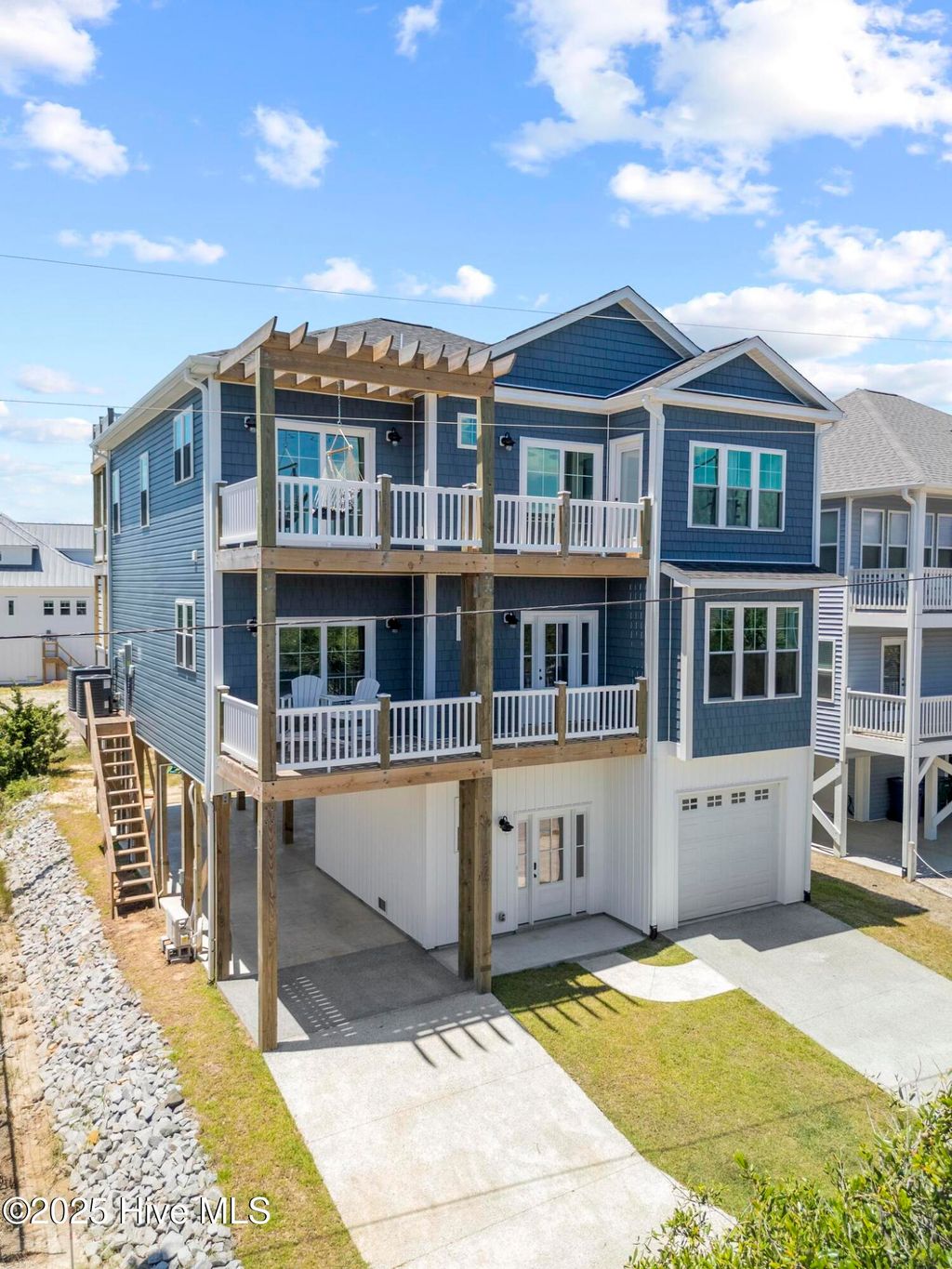 Photo of 525 Sidbury Avenue, Topsail Beach, NC 28445 (MLS # 100498543)